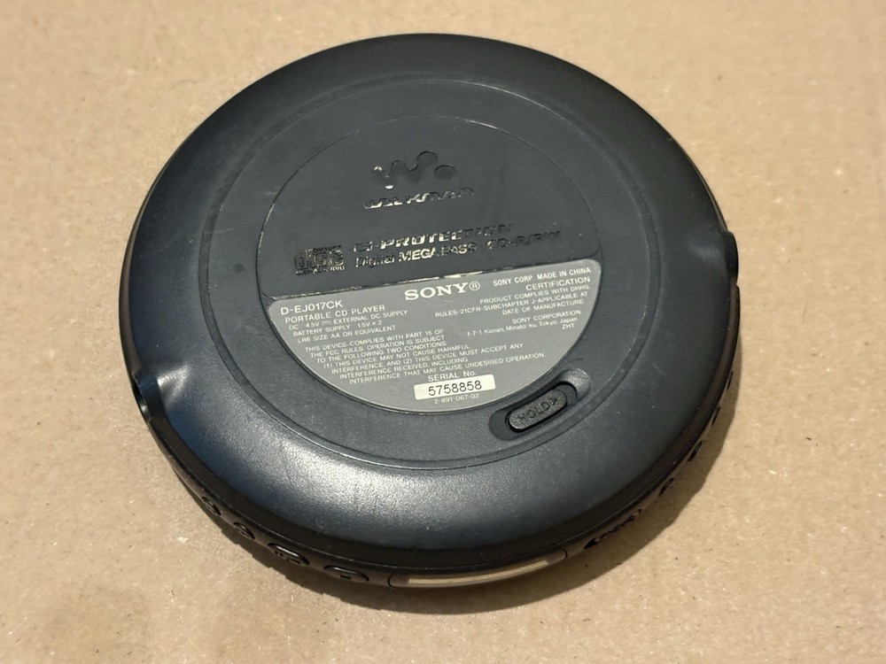 Durabrand CD-855 Portable CD Player LCD Display Purple Silver Random