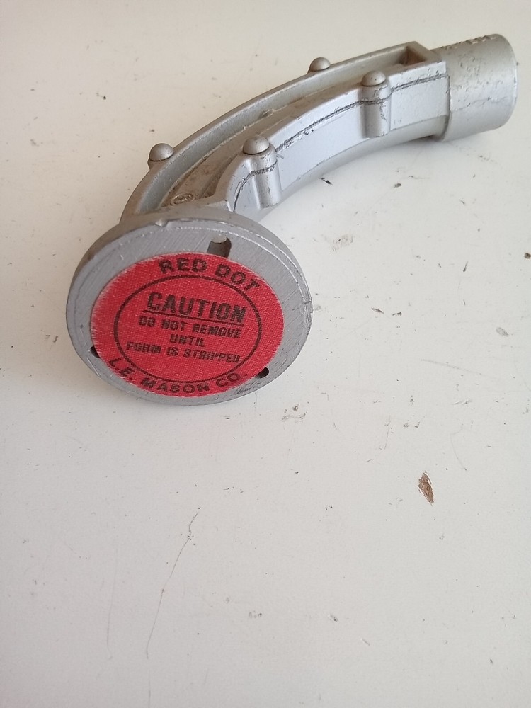 L.E. MASON - RED DOT - ESL 1/2" - 90° CONCRETE SLAB INSERT