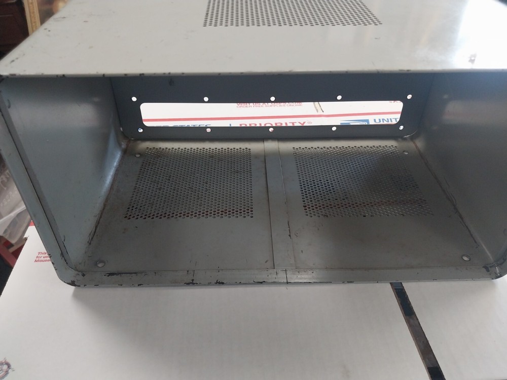 Hellicrafters HT 40  Case Only