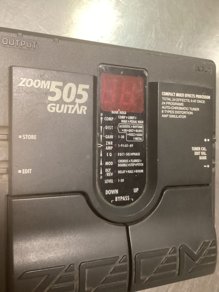 Zoom 505 Guitar Compact Multi Effects Processor Guitar Pedal U1226 210708
