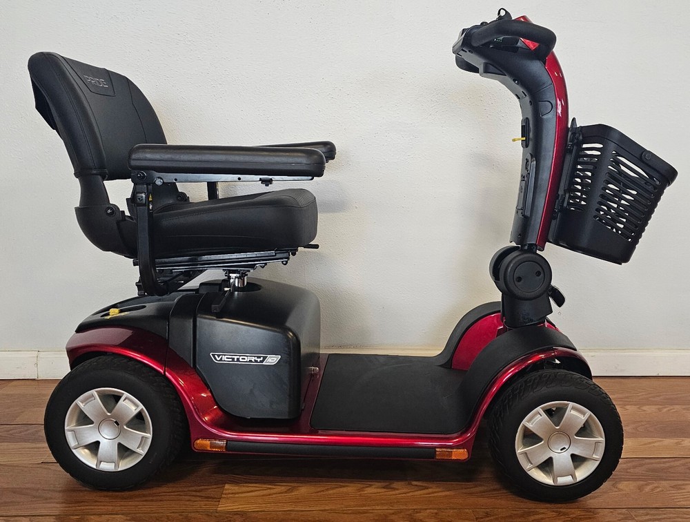 Pride Victory 10 4-Wheel Mobility Scooter - OPEN BOX