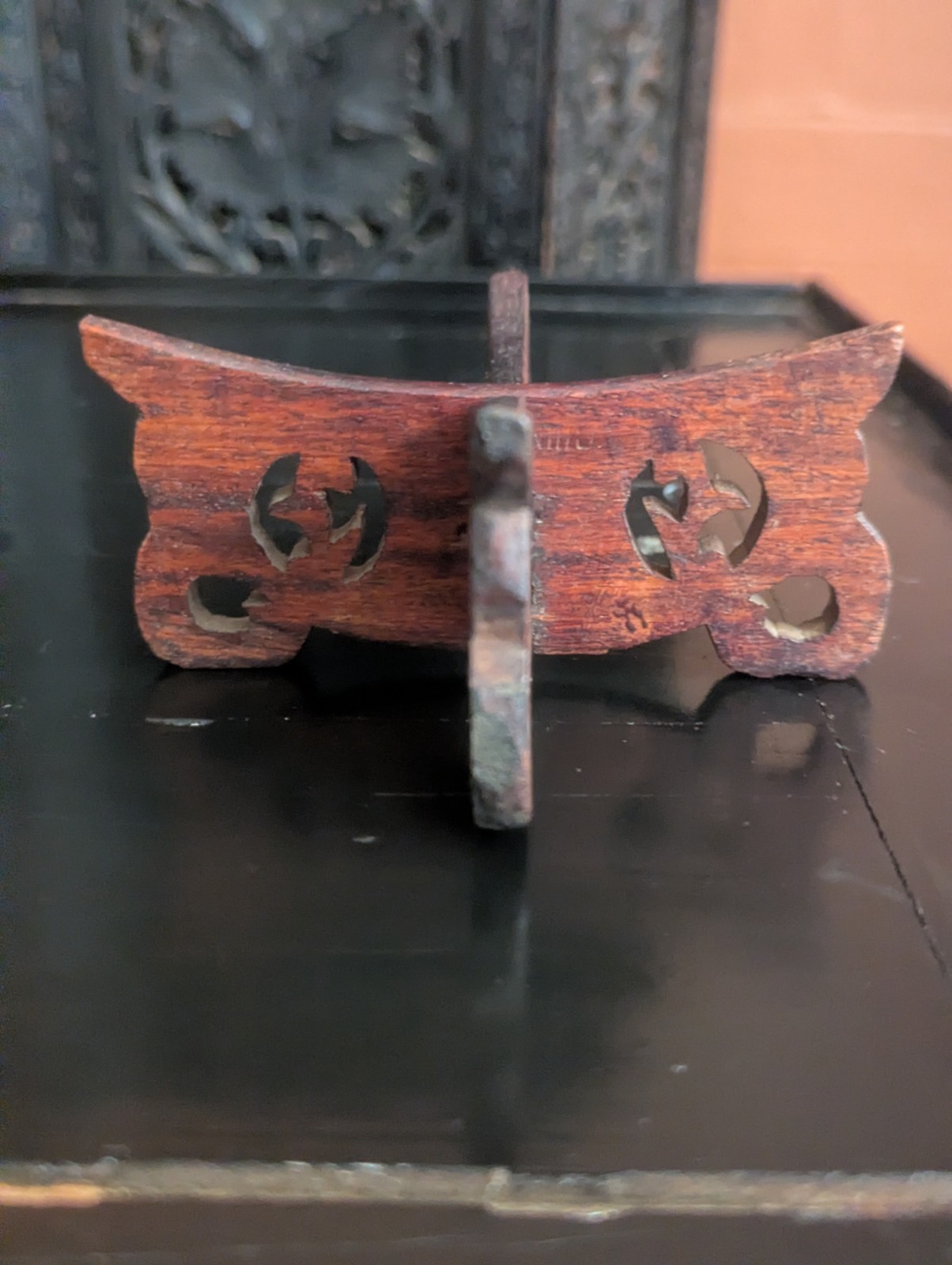 Vintage Chinese Carved Wooden Display Stand Vase Art Base Used