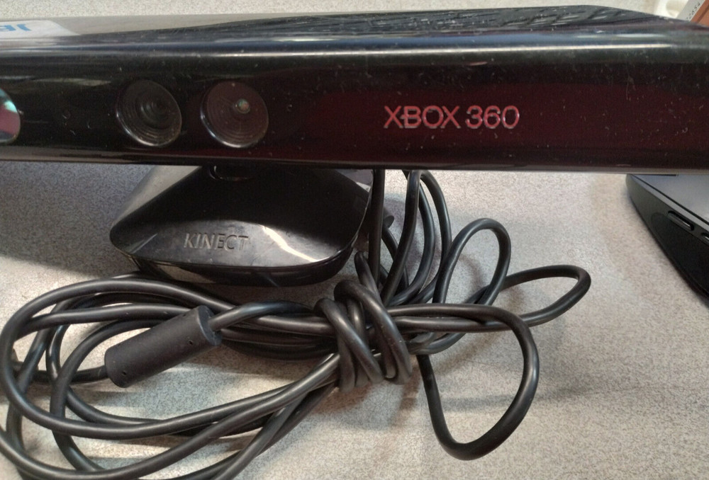 Microsoft Xbox 360 Kinect Black Model 1414(E)