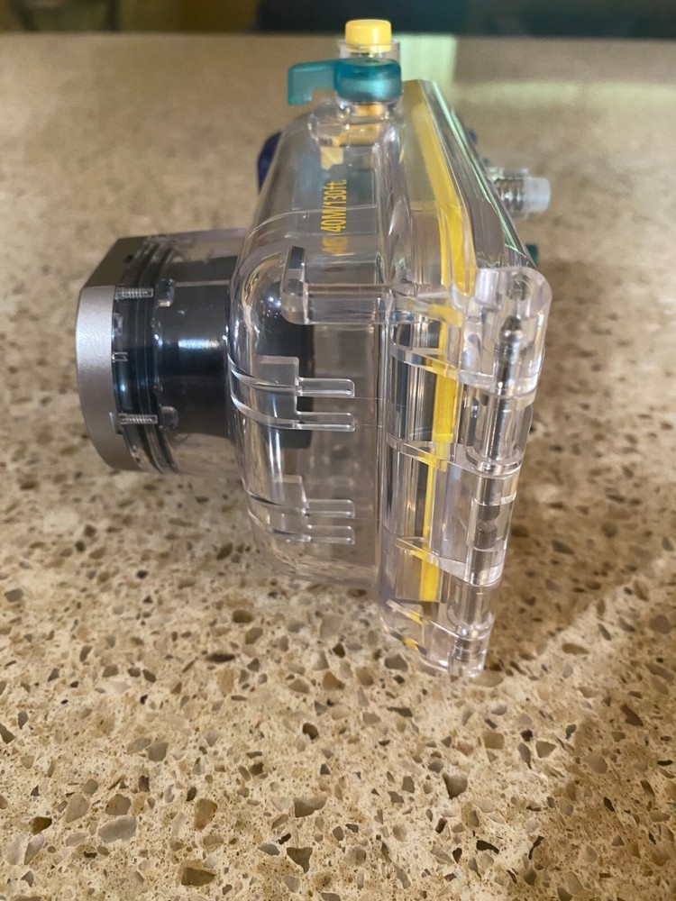 Canon WP-DC15 Digital Camera Waterproof Under Water Camera Case (40m-130Ft) RARE