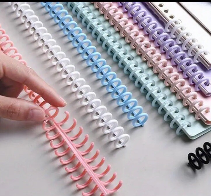 30pc Binding Coils 10mm Plastic Spirals 30 Holes Loose Book Binding Project