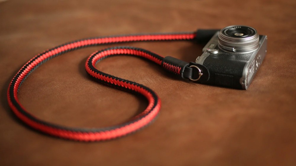 Windmup 12 mm Rope Camera Strap — Red/Black