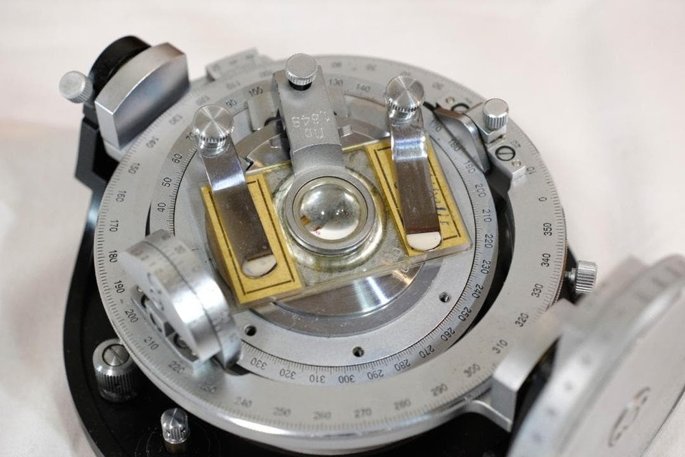 Carl Zeiss Universal Rotating Stage 4 Axis Polarizing Microscope