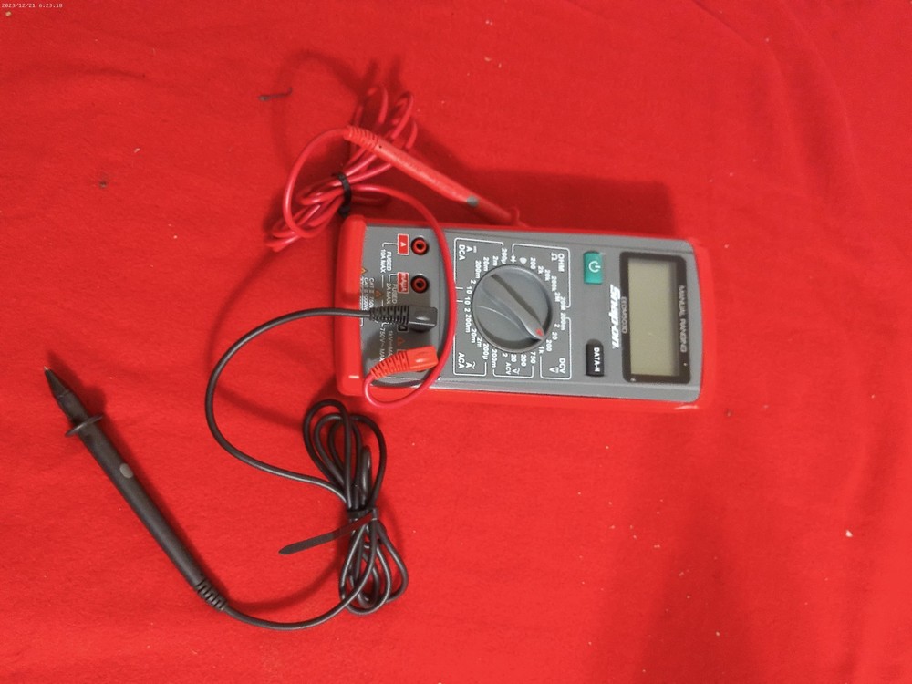 Snap-on Tools Nice EEDM503D Digital Multimeter And Test Leads