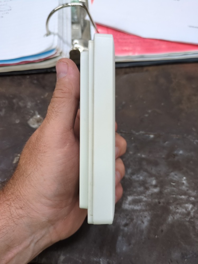 Johnson Controls T500HCP1 Programmable Thermostat White