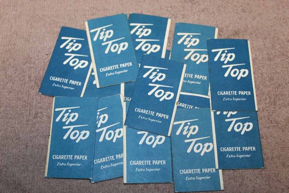 14-Original WW2 U.S. Servicemen "Tip Top" USO Free Cigarette Rolling Paper Packs