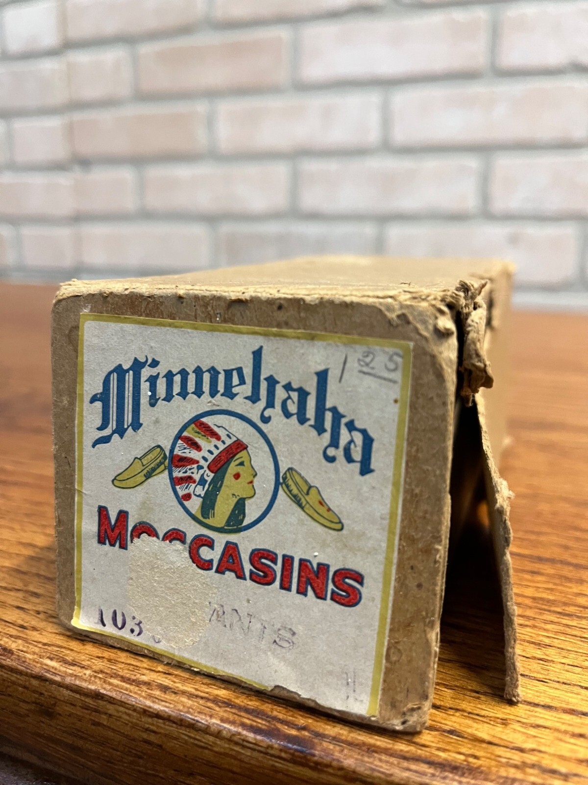 Vintage 1930s Minnehaha Moccasins Child's Empty Shoe Box Indian Native American