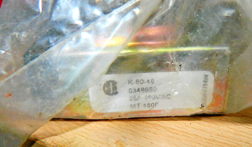 Never Used Robertshaw Model 349950 Thermostat