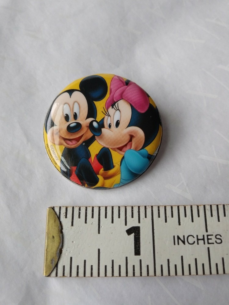 Disney Mickey Mouse & Minnie Mouse Pinback Button