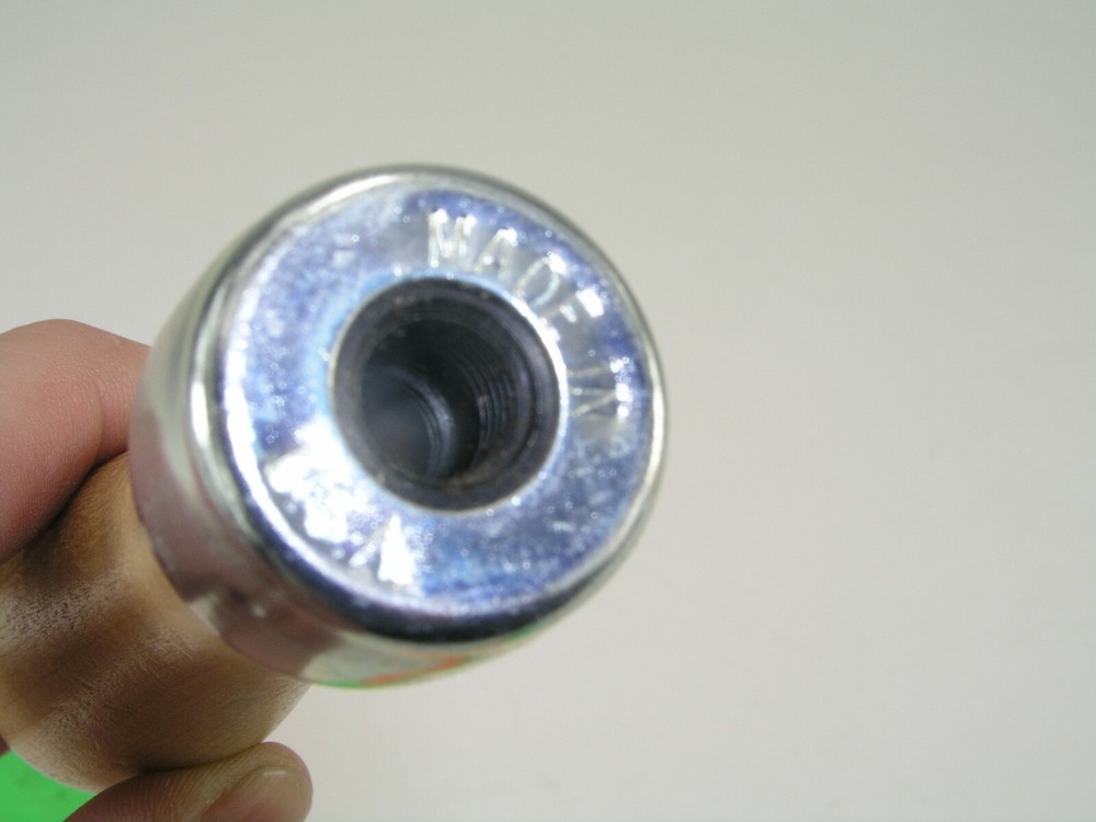 File Handle, Lutz USA Skroo-Zon, Medium