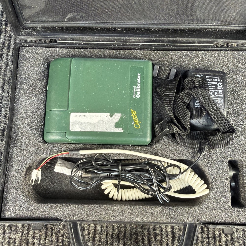 The Oyster current calibrator model 412300
