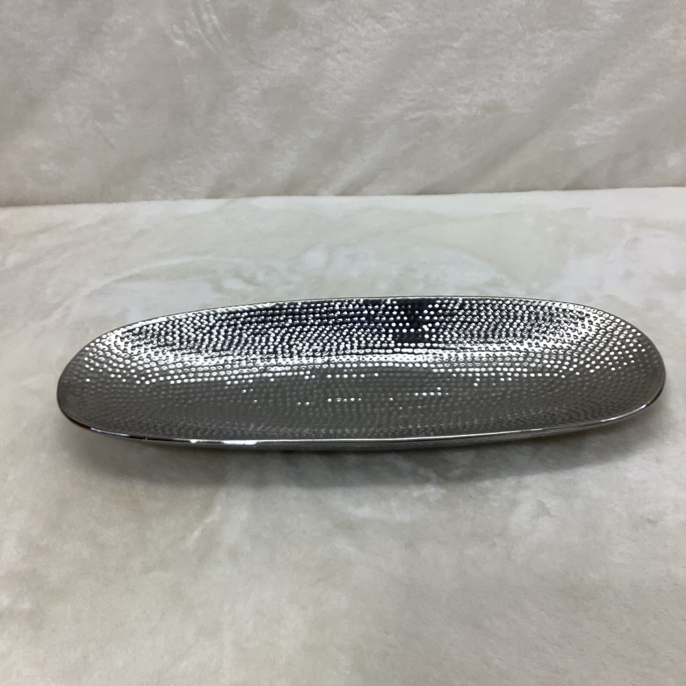 Helio Ceramic Platter By Torre & Tagus- Ceramic Silver