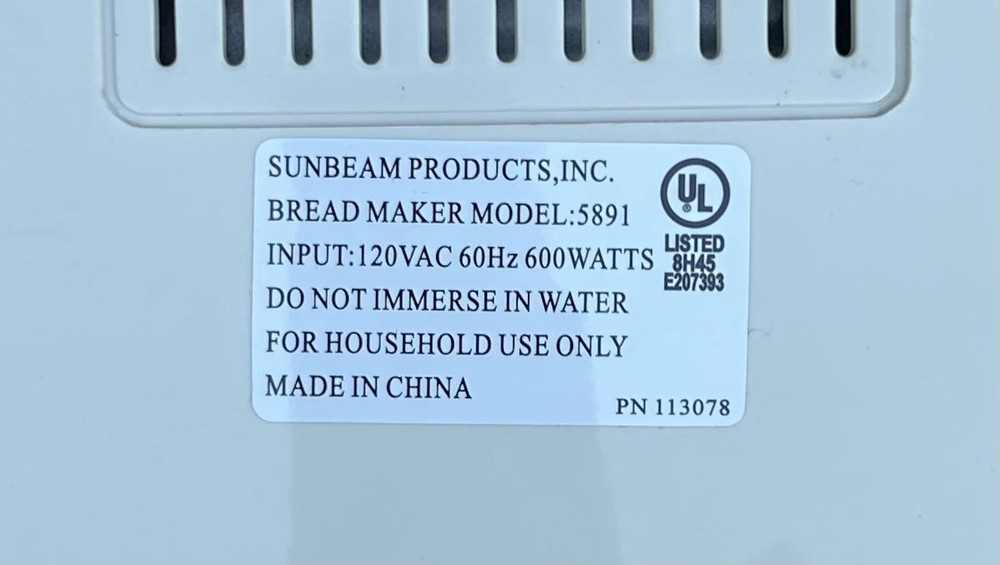 Sunbeam Model 5891 Bread Maker Machine Replacement Parts Pan & Paddle Only