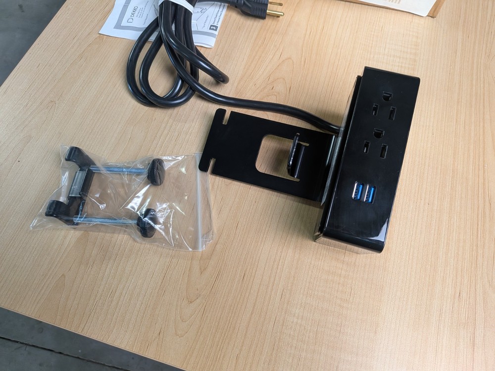 Dekko Ashley 210 Surface Power Module - Black