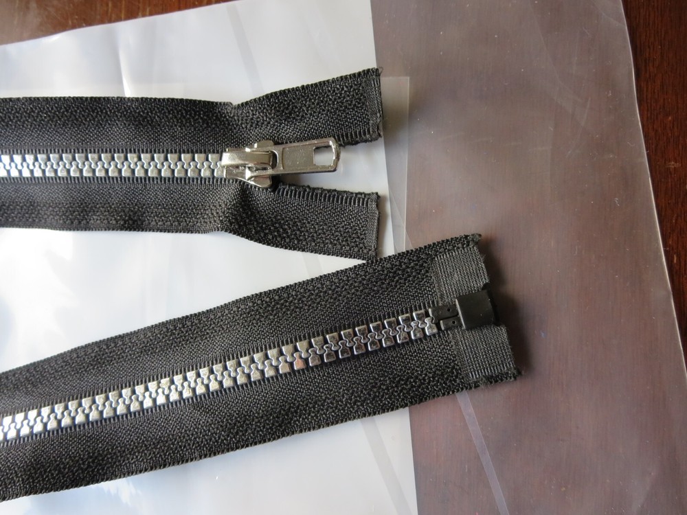 18 Inch Plastic Zipper #5 silver teeth light Weight Separating