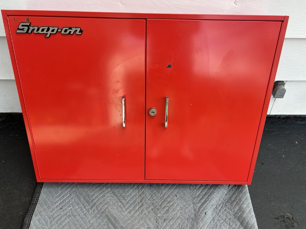 Snap On Tools Wall Cabinet ONLY! 270C/276D Really Nice No Rust