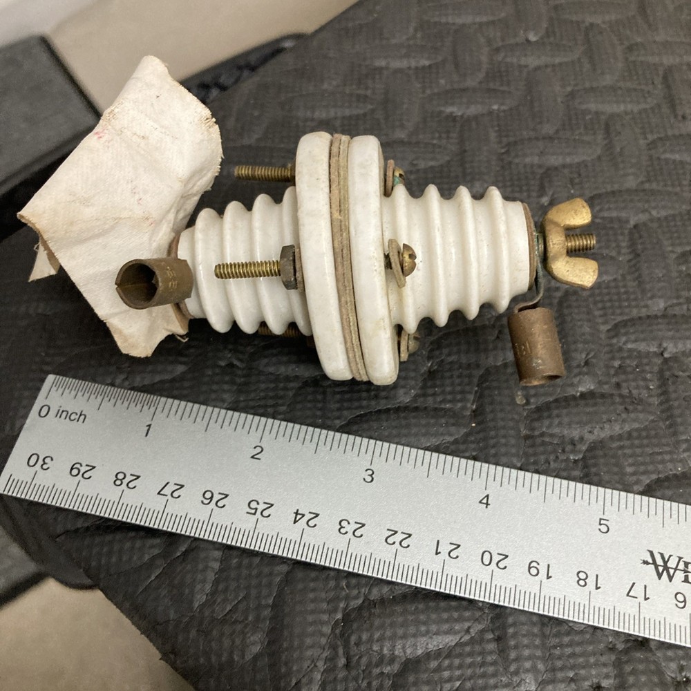 Large Feedthru Insulator For Antenna 1 Piece