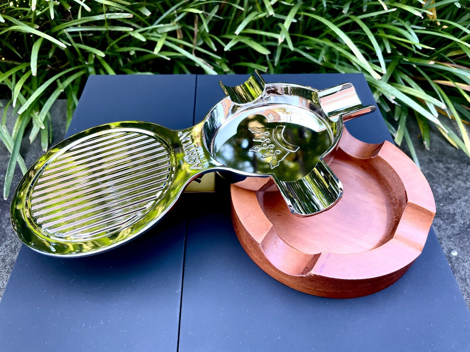 Ashton Cigars Luxury Gift Set, Whiskey Glasses & Superb Ashtray