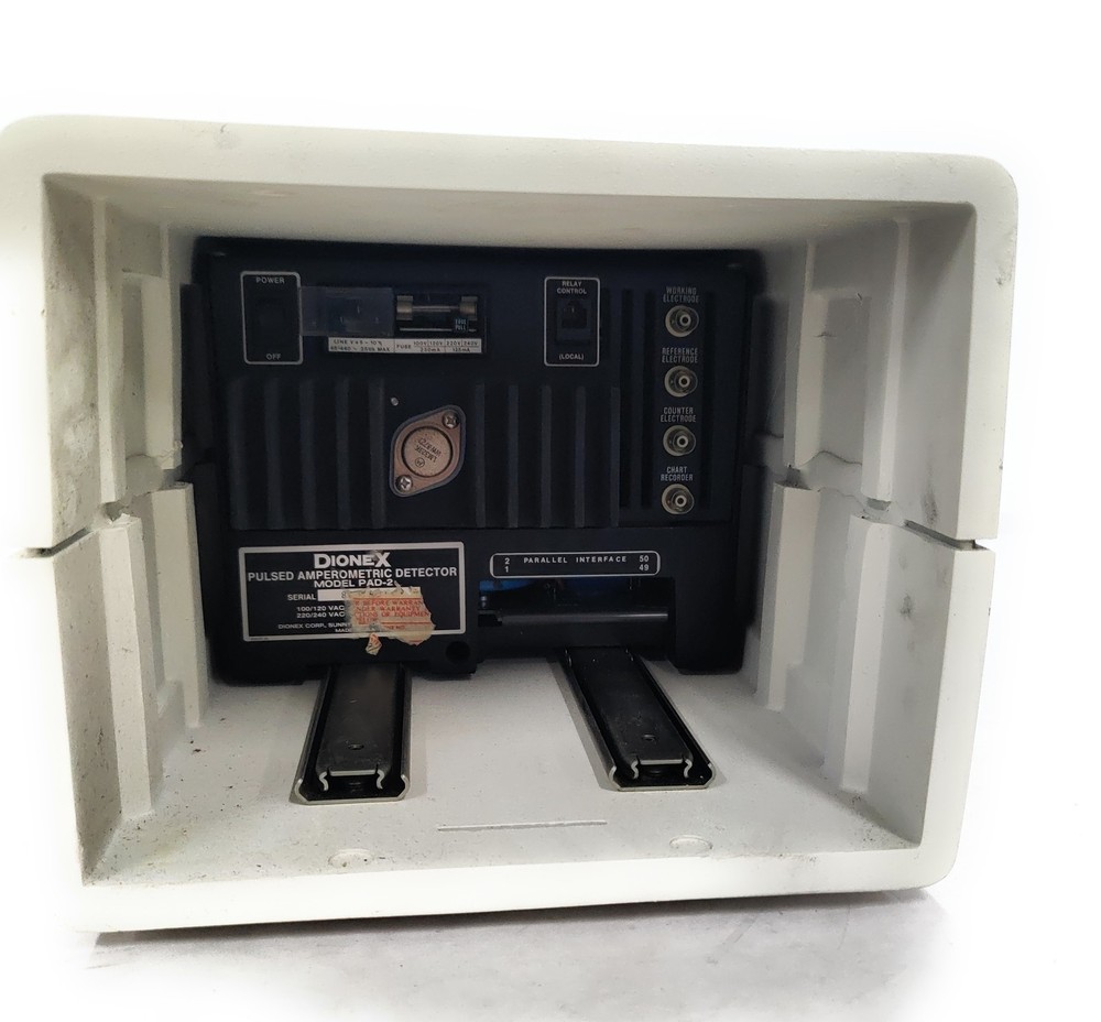 Dionex PAD-2 Pulsed Amperometric Detector w/ Mounted Case Potential Range: ± 2V