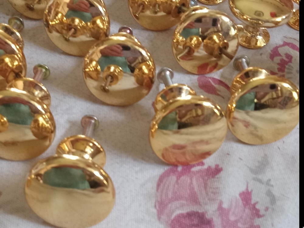 Knobs 29 Gold Tone Metal , 1" Round ~ with some screws Kitchen ~
