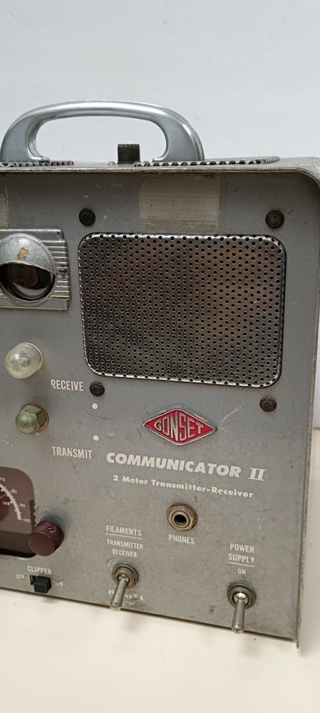 Gonset Communicator II 2 meter Transmitter - Receiver/tubes PARTS OR REPAIR