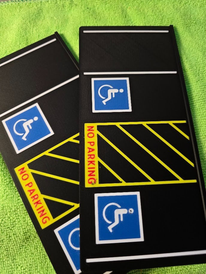 RoadScapes HO Scale Parking Lot (2 pack)