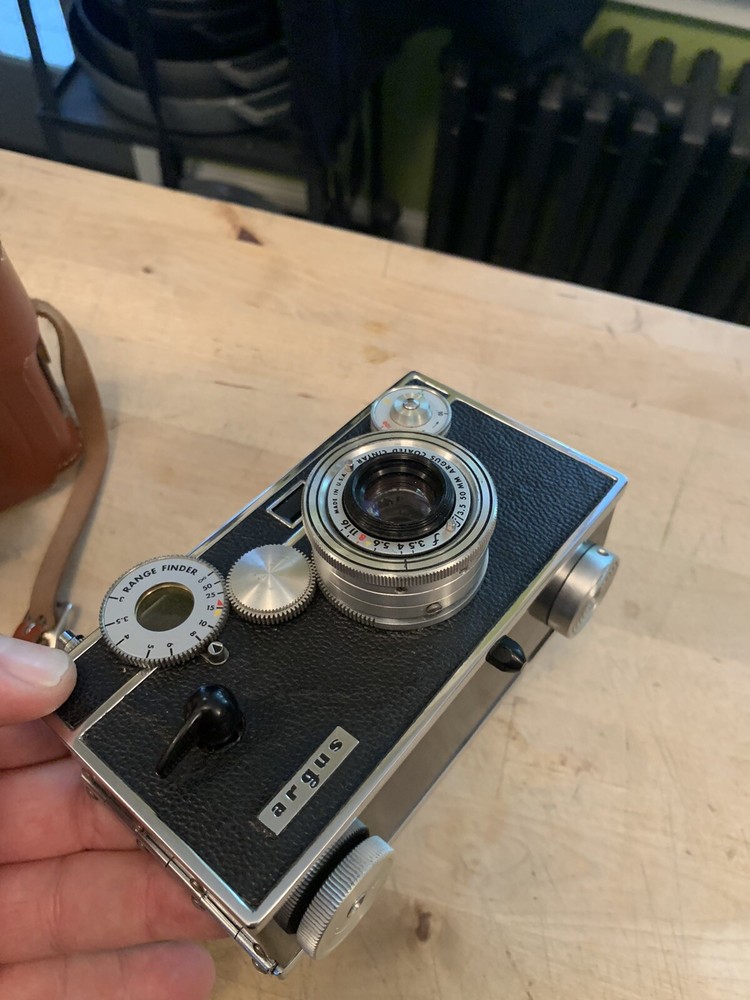 Argus brick rangefinder camera