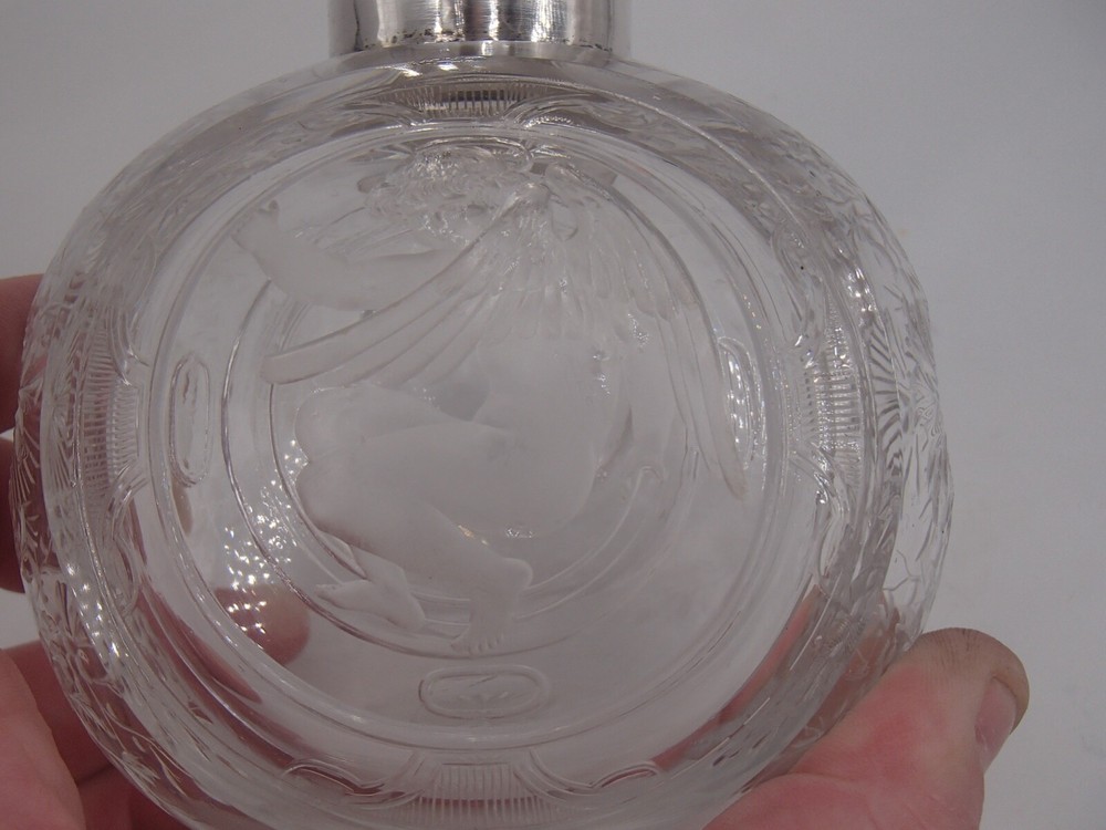 VERY NICE ENGLAND ORIGIN SOLID SILVER BOTTLE AND ANGELOT GLASS