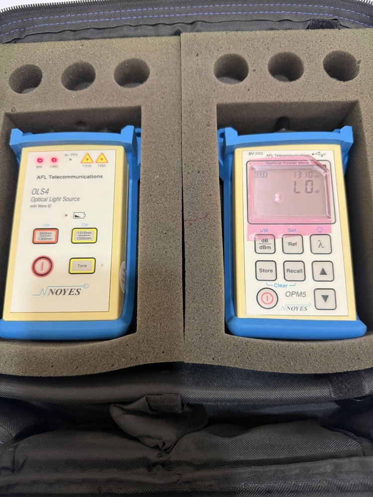 AFL Noyes OPM5 Optical Power Meter & OLS4 Optical Light Source