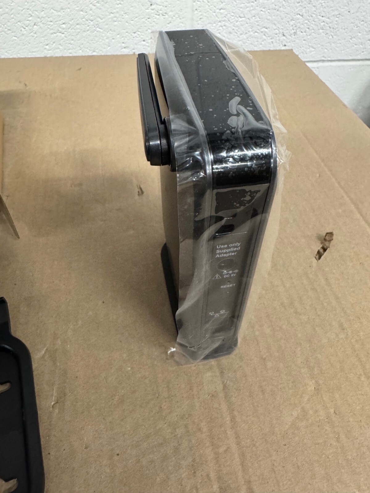 Nextiva X-650 DECT SIP cordless handset base station charger NEW in original box