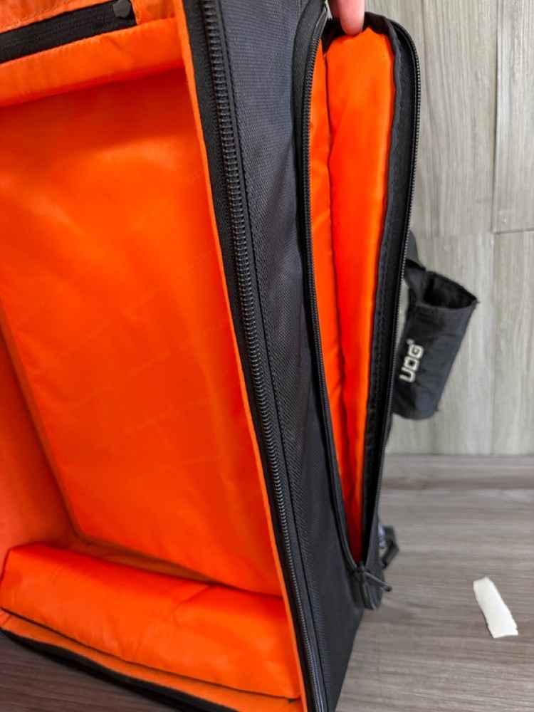 UDG UDG ULTIMATE MIDI CONTROLLER BACKPACK (PSO037933)