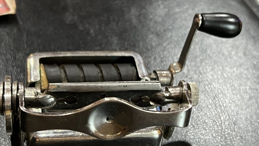 VTG KANNER'S DUBELEDGE STROPPER Gillette Razor Blade hone sharpener Complete