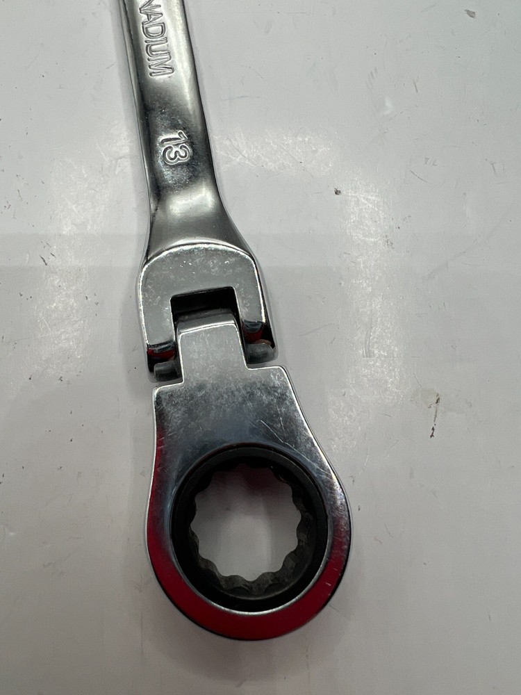 Locking Flex Head Ratcheting Combo Wrench Chrome Vanadium #13 Solid Steel