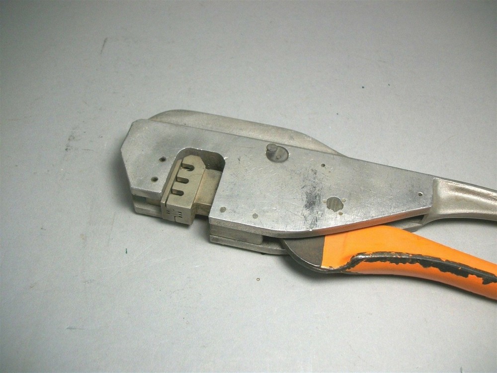 Burndy MR8-NC10 Crimp Tool