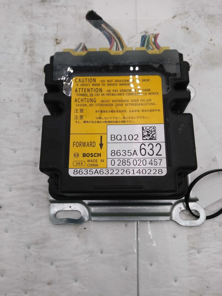 2023 Mitsubishi Eclipse Cross Park Assist Control Module OEM 30K Miles