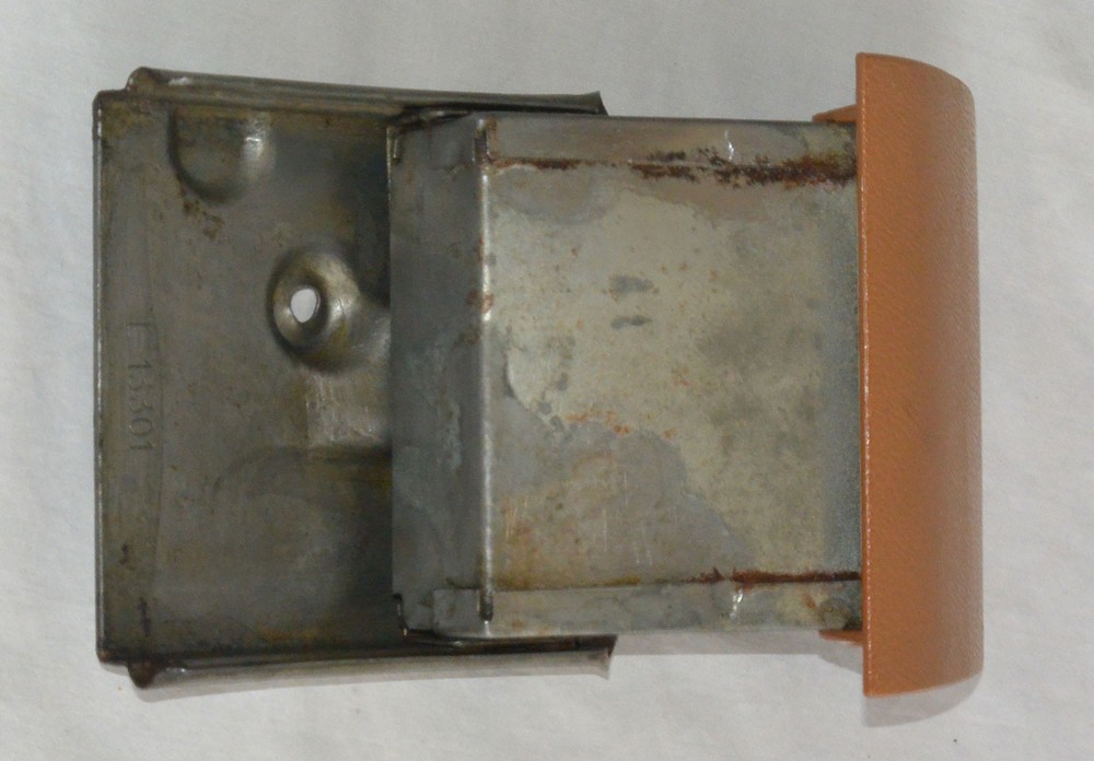 AMC EAGLE CIGARETTE ASHTRAY