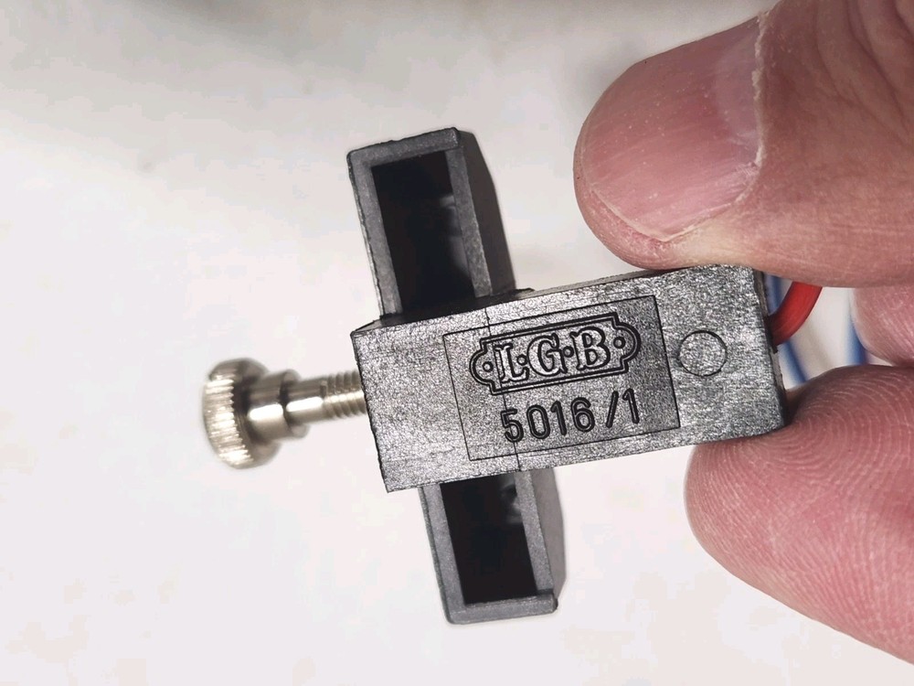 LGB G Scale Automatic Bumper Reversing Unit 0090