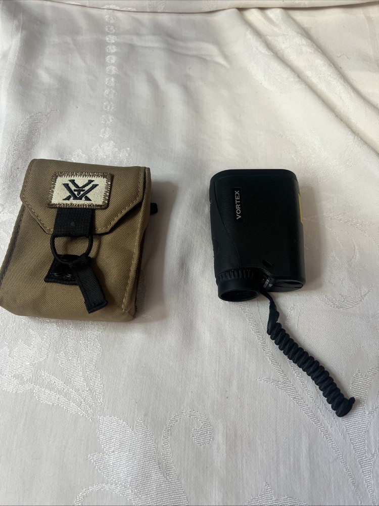 Vortex Crossfire HD 1400 Laser Rangefinder with Soft Case Black