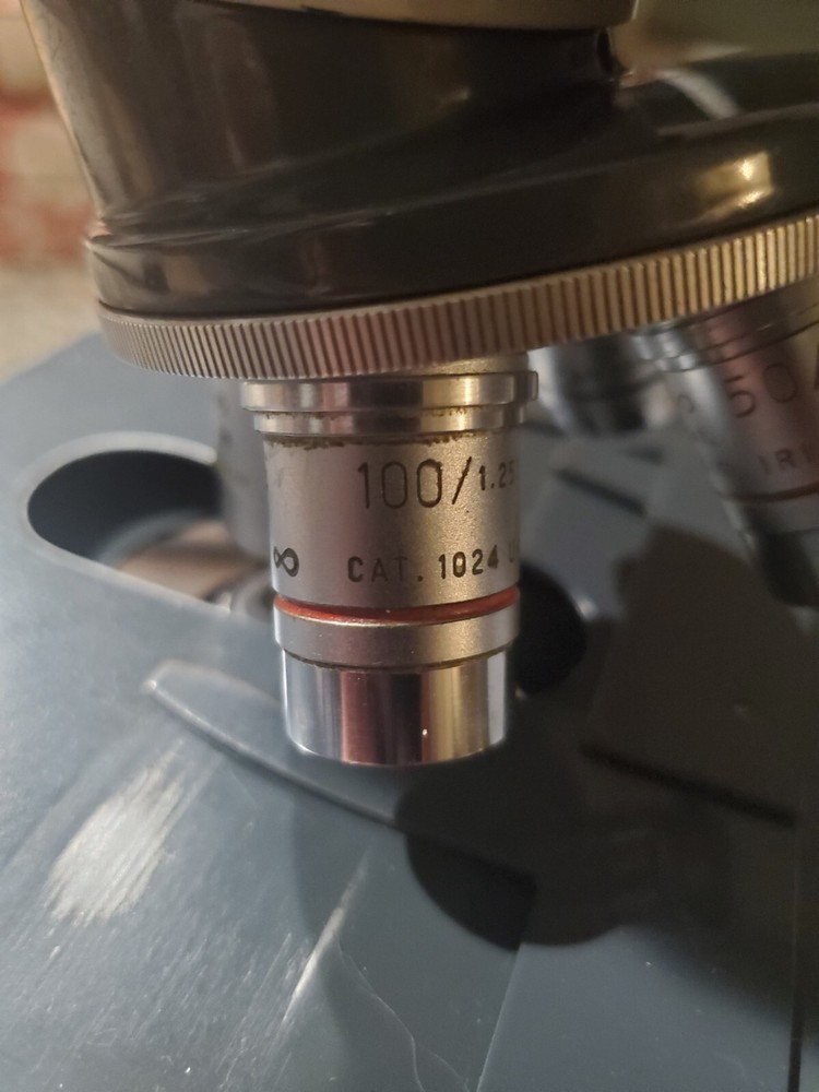 Microscope American Optical One-Ten MicroStar Dual Head w/4 Objectives