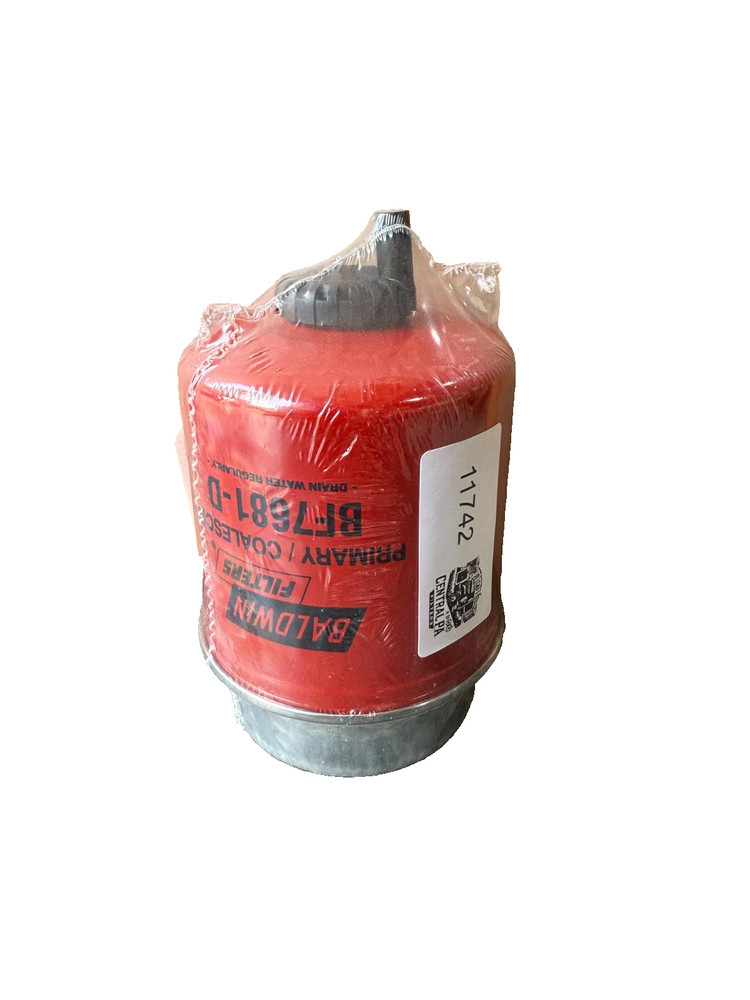 Baldwin Fuel Filter BF7681-D **NOS**