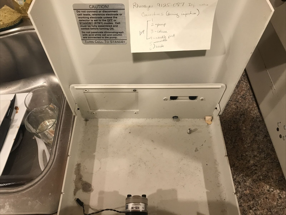 BAS LIQUID CHROMATOGRAPHY SYSTEM UV 116 UV VIS DETECTOR, PM 80 SOLVENT DELIVERY
