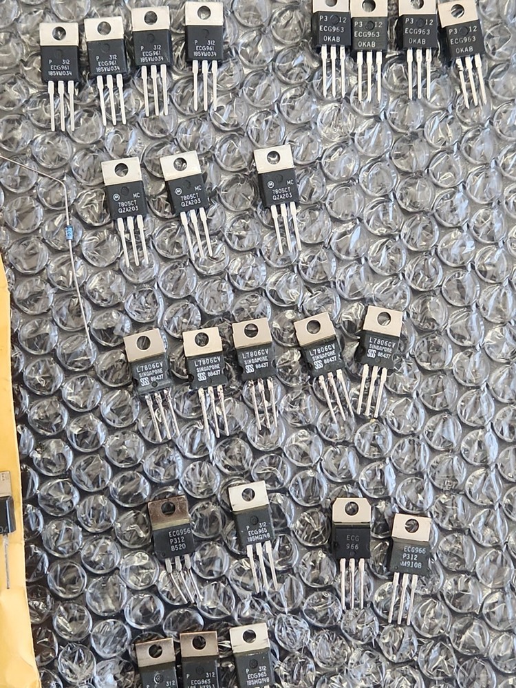 *MIXED SURPLUS LOT* ECG Components IC's and Rectifiers ⚡️🇺🇸 SHIP