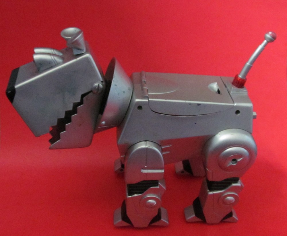Wow Wee Mega-Byte Hound Droid 1999 Generation 1 No Remote Control