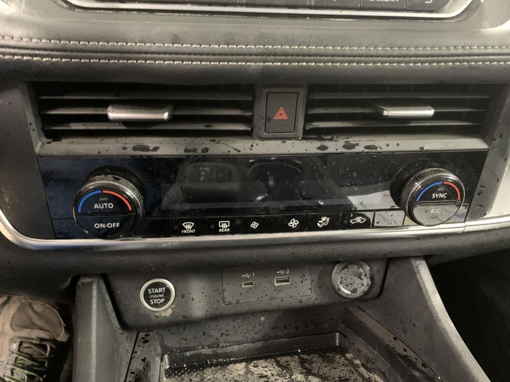 Complete Console Front Floor S Model Fits 21-25 ROGUE 950877