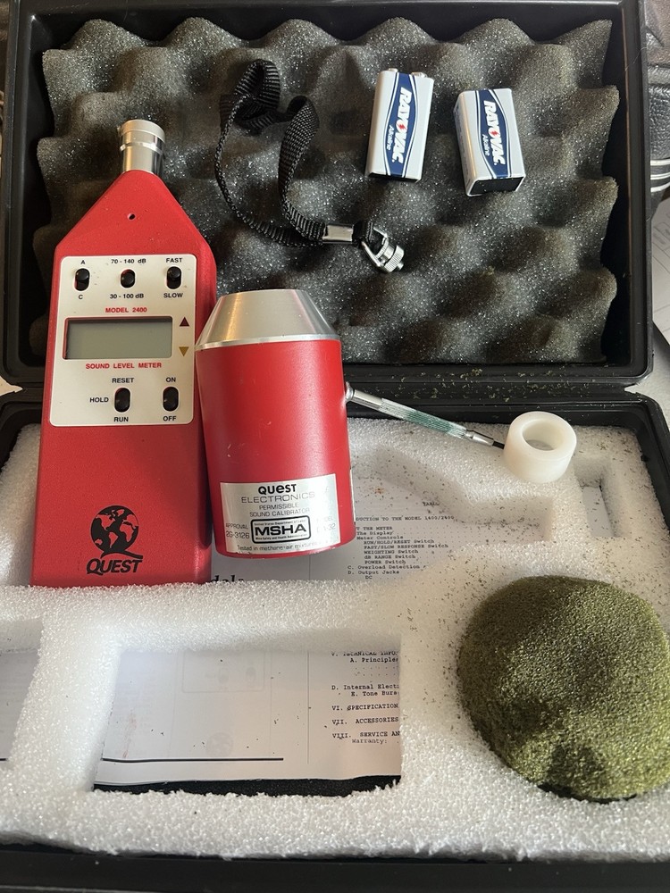 Quest Electronics Model 2400 Sound Level Meter