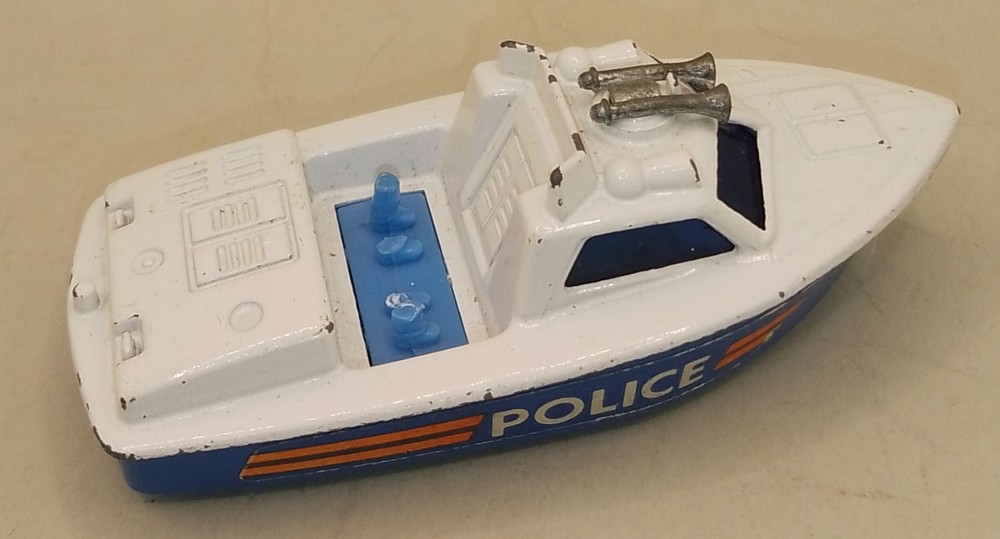 Matchbox SuperFast No.62 Police Launch